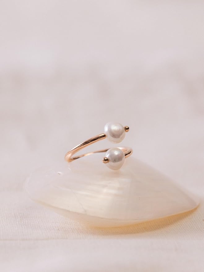 Purelei Pearl Muse pierścień, perły słodkowodne, stal nierdzewna, pozłacana, regulowany rozmiar, S/M i M/L, naturalny połysk - obrazek 5