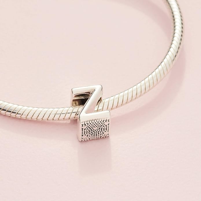 PANDORA Moments Buchstabe Z - wendbares Alphabet-Charm aus Sterling-Silber mit geprägten Herzen und Perlen an der Rückseite, kompatibel mit Armbändern aus der PANDORA Moments Kollektion, - obrazek 4